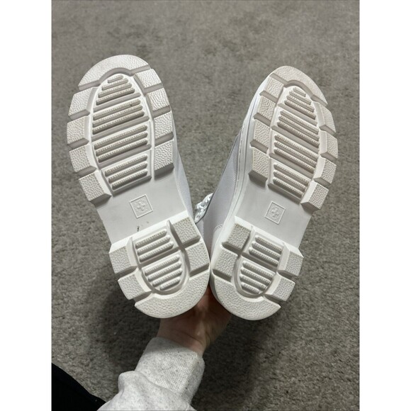 Dr. Martens Women's Size 7 Combs Poly Casual Lace Up Boot White Ajax - Picture 7 of 8